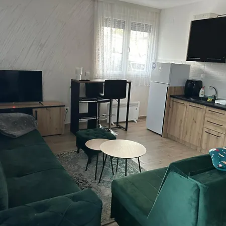 Kalina 2 Aparthotel Divcibare