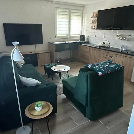 Kalina 2 Aparthotel Divcibare